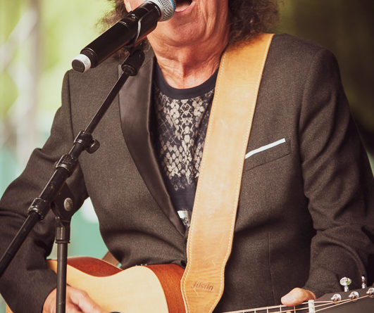 Chris Andrews